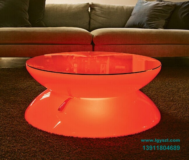 发光家具